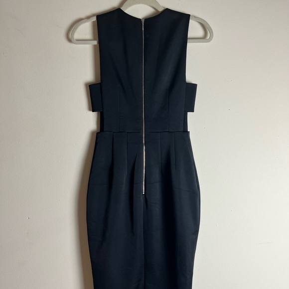 BLACK KEEPSAKE XS MIDI DRESS - Picture 5 of 7